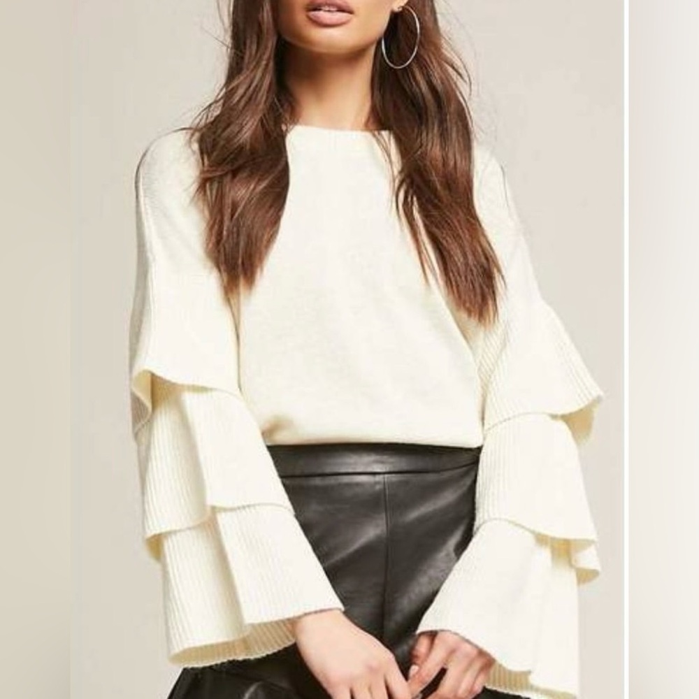 FARM RIO Anthropologie Cropped Chunky Knit Tiered Sleeve Sweater size S/M NWOT